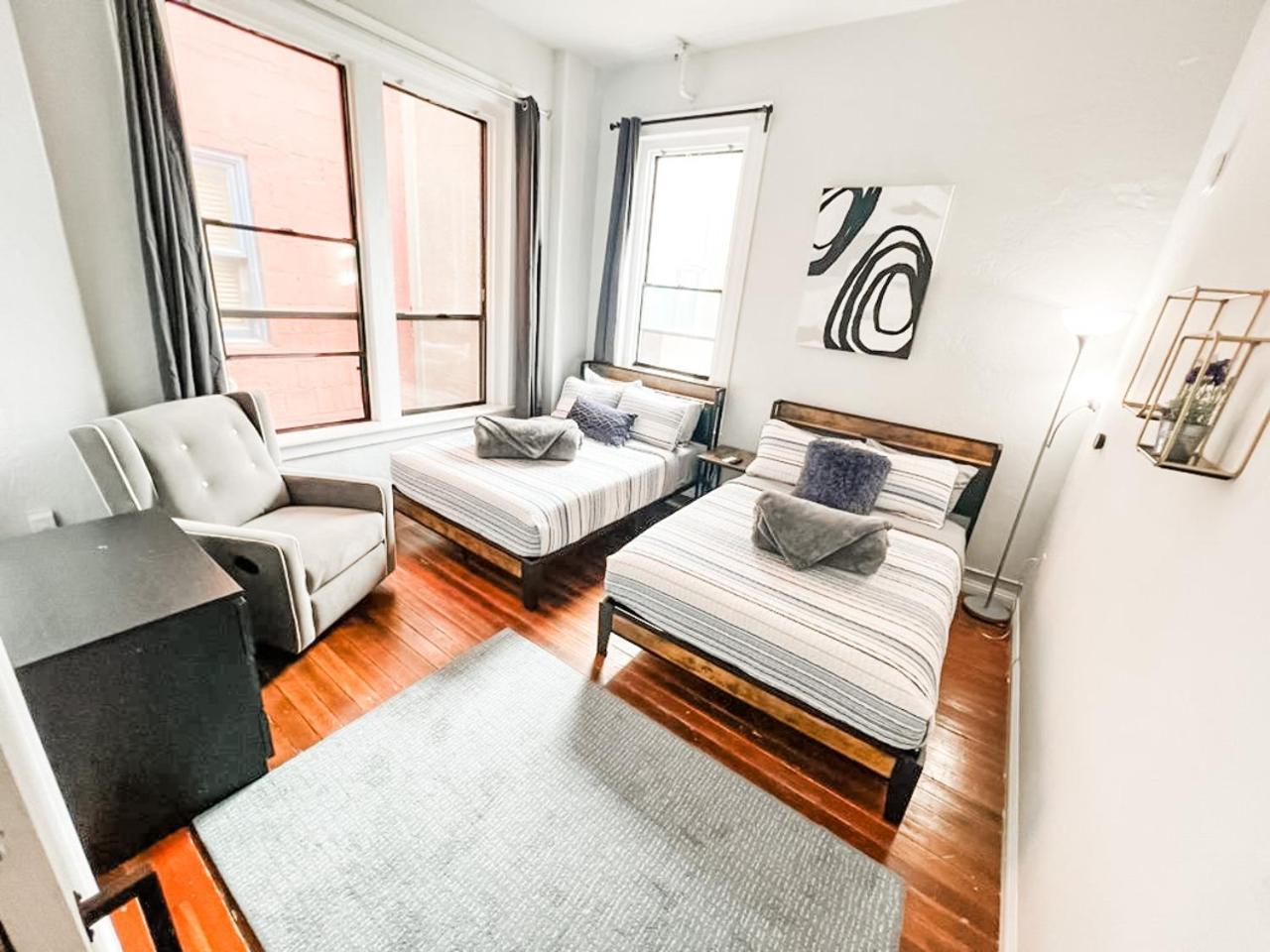 Gaslamp 2Bdrm - W Parking & 4 Beds #404 Hotell San Diego Exteriör bild